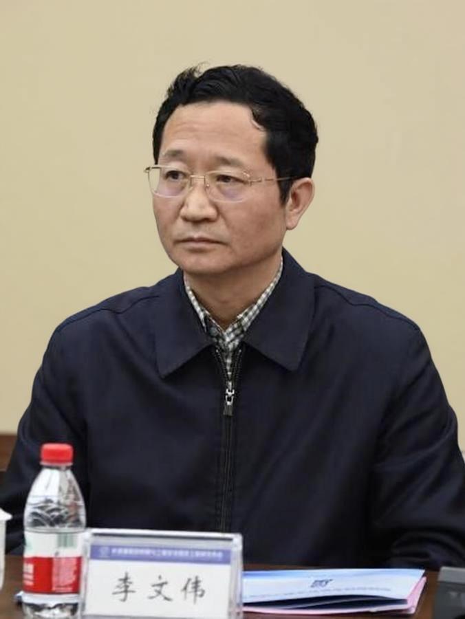 20260709-光华工程科技奖-校友总会-李文伟.jpg